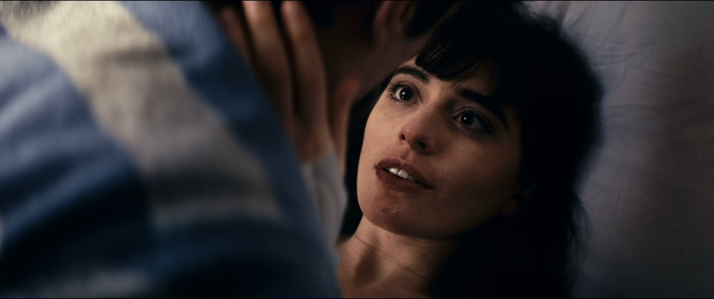 THE TIME IN BETWEEN THE SECONDS production still 4